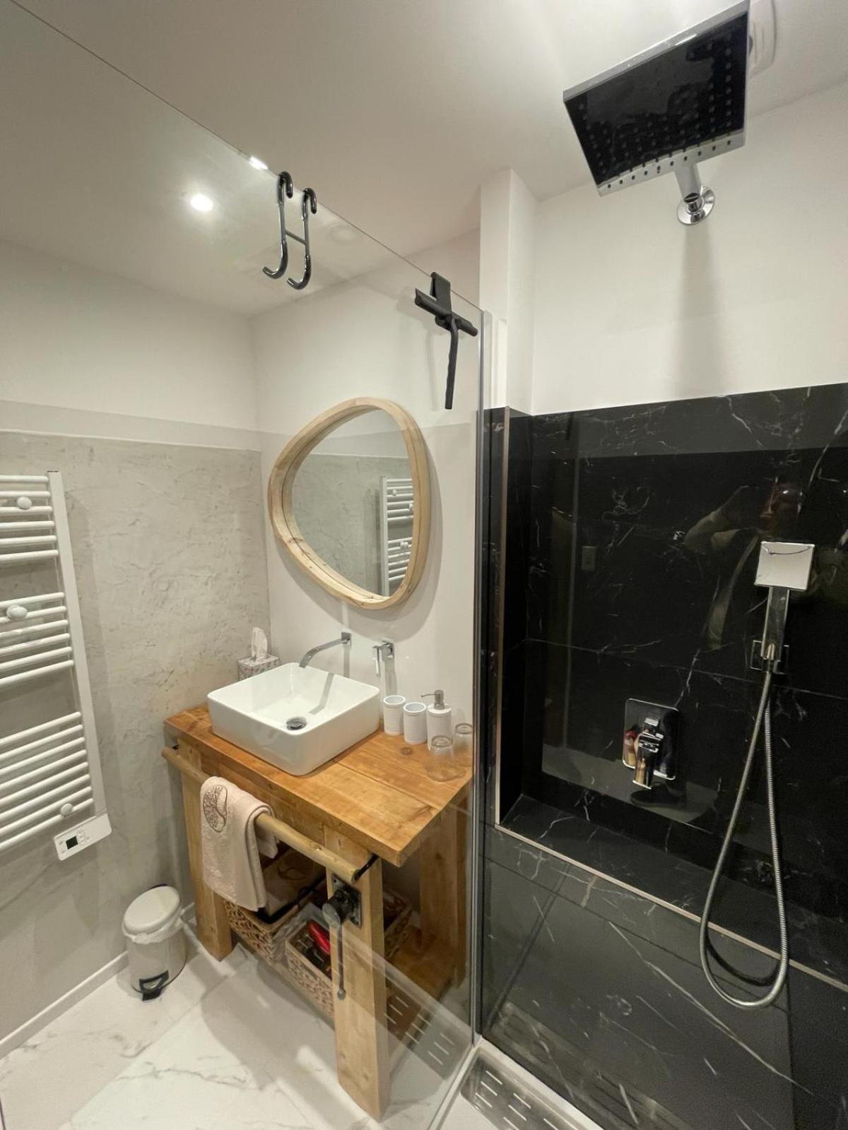 Maison Cosy, 2 Chambres, Adossee Aux Remparts Aigues-Mortes Zewnętrze zdjęcie